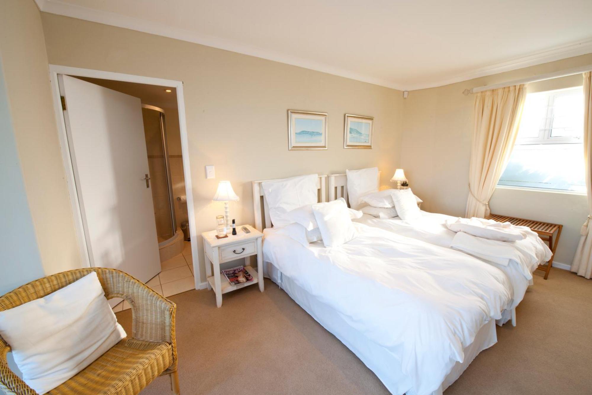 Dolphins' Playground Beachfront B&B Plettenberg Bay Exteriér fotografie