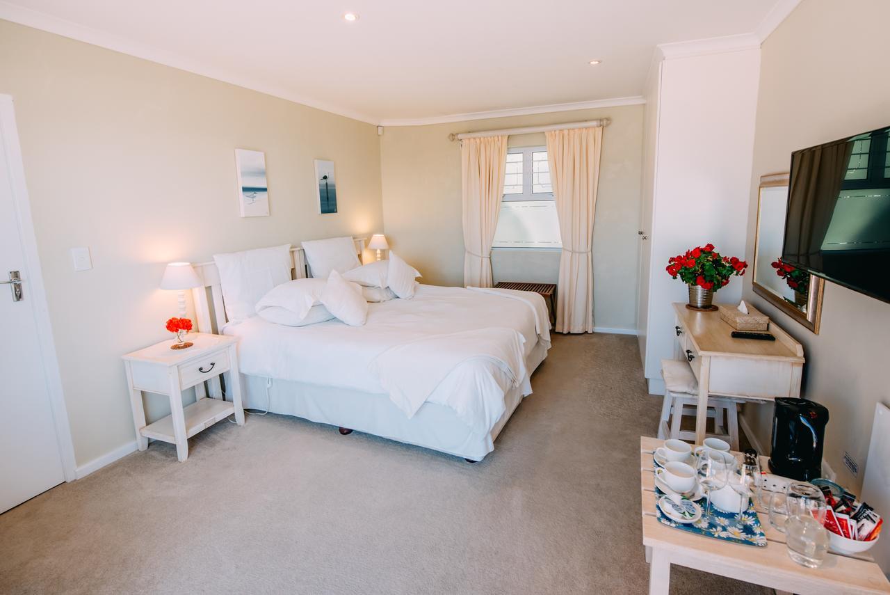 Dolphins' Playground Beachfront B&B Plettenberg Bay Pokoj fotografie