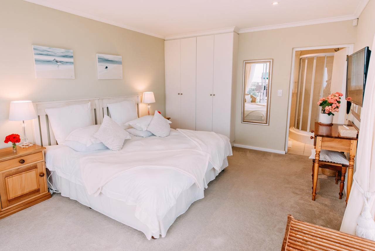 Dolphins' Playground Beachfront B&B Plettenberg Bay Exteriér fotografie