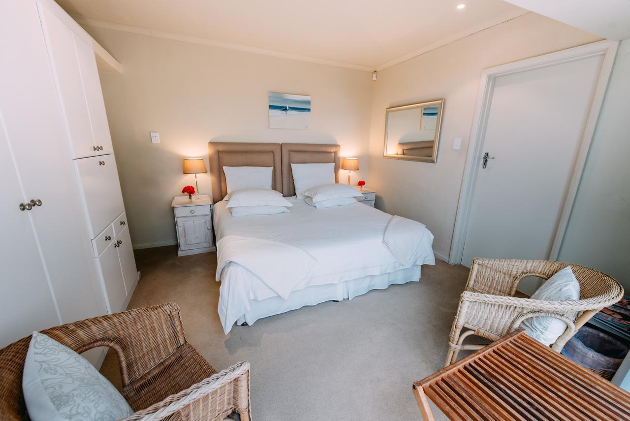 Dolphins' Playground Beachfront B&B Plettenberg Bay Exteriér fotografie